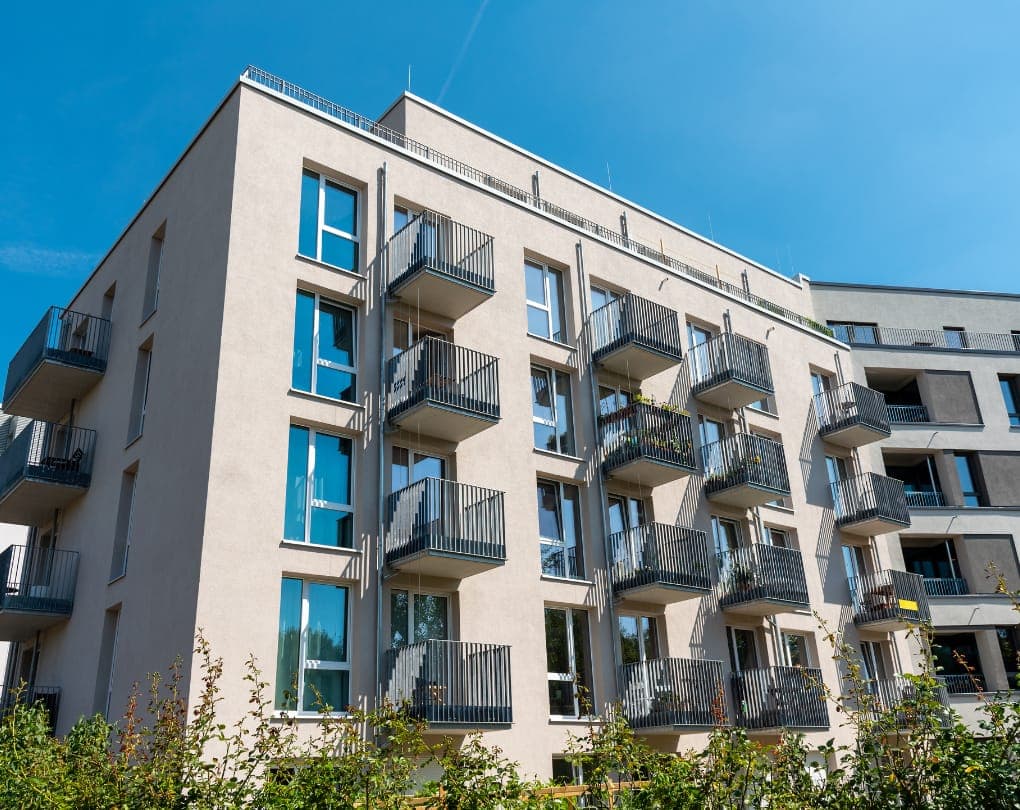 Can a Condo Owner Sue Another Condo Owner in Canada? Your Legal Rights Explained