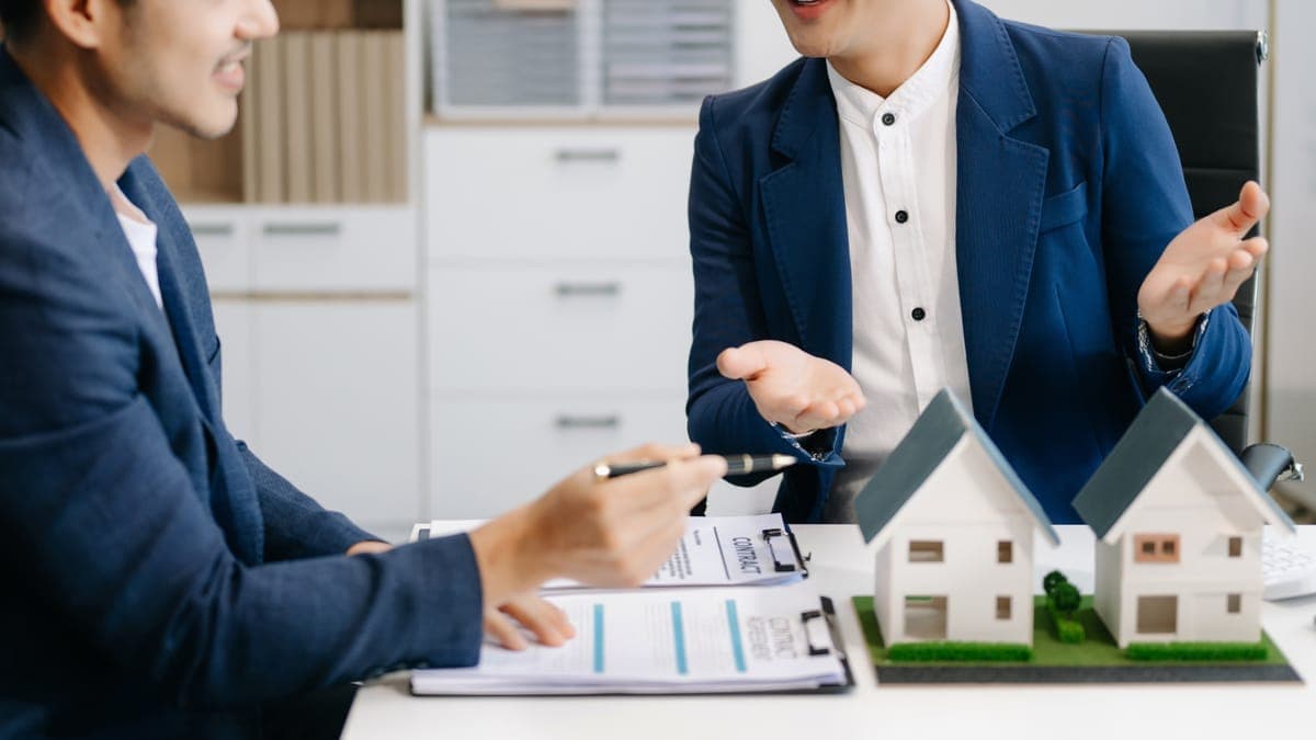 How to Negotiate Real Estate Prices Like a Pro (And Actually Win)