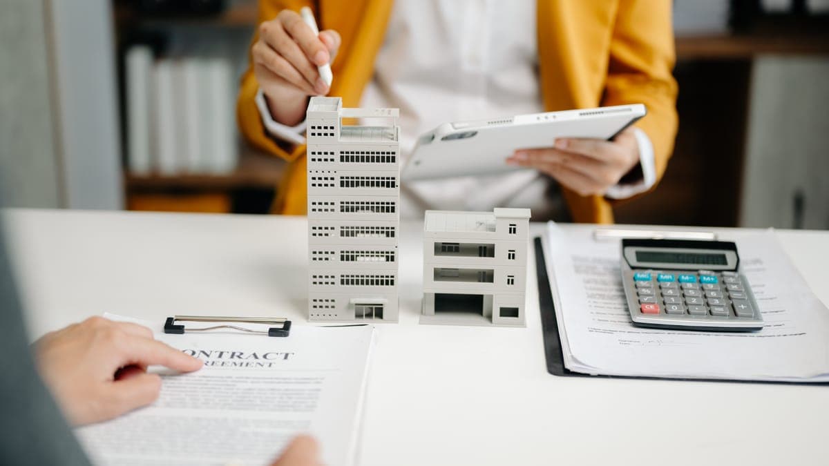 What Can a Landlord Charge a Tenant for in a Condo in Ontario?