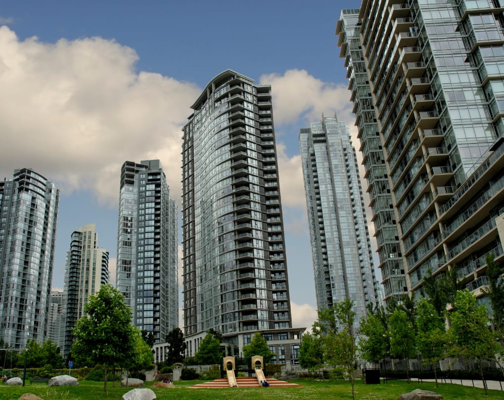 Why Is a Status Certificate Critical for Buyers? — A complete guide to status certificates for condominiums