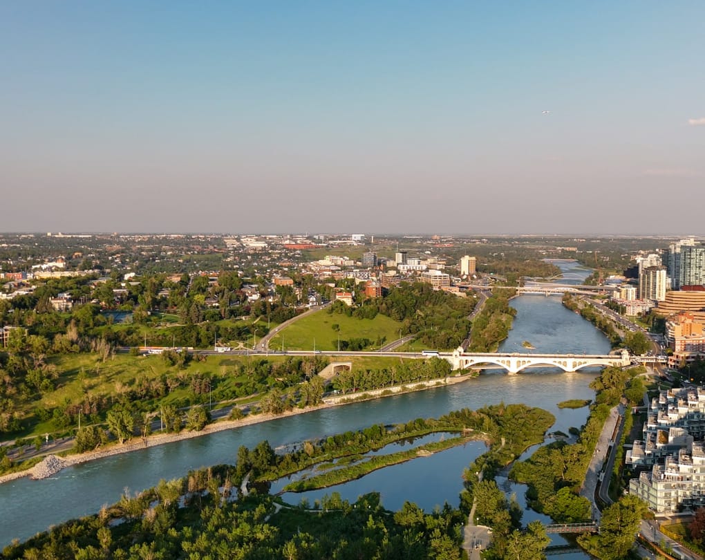 Rental Economics: Why Investors Are Looking West — Calgary Condos: Why Smart Buyers Are Choosing Alberta Over Toronto & Vancouver