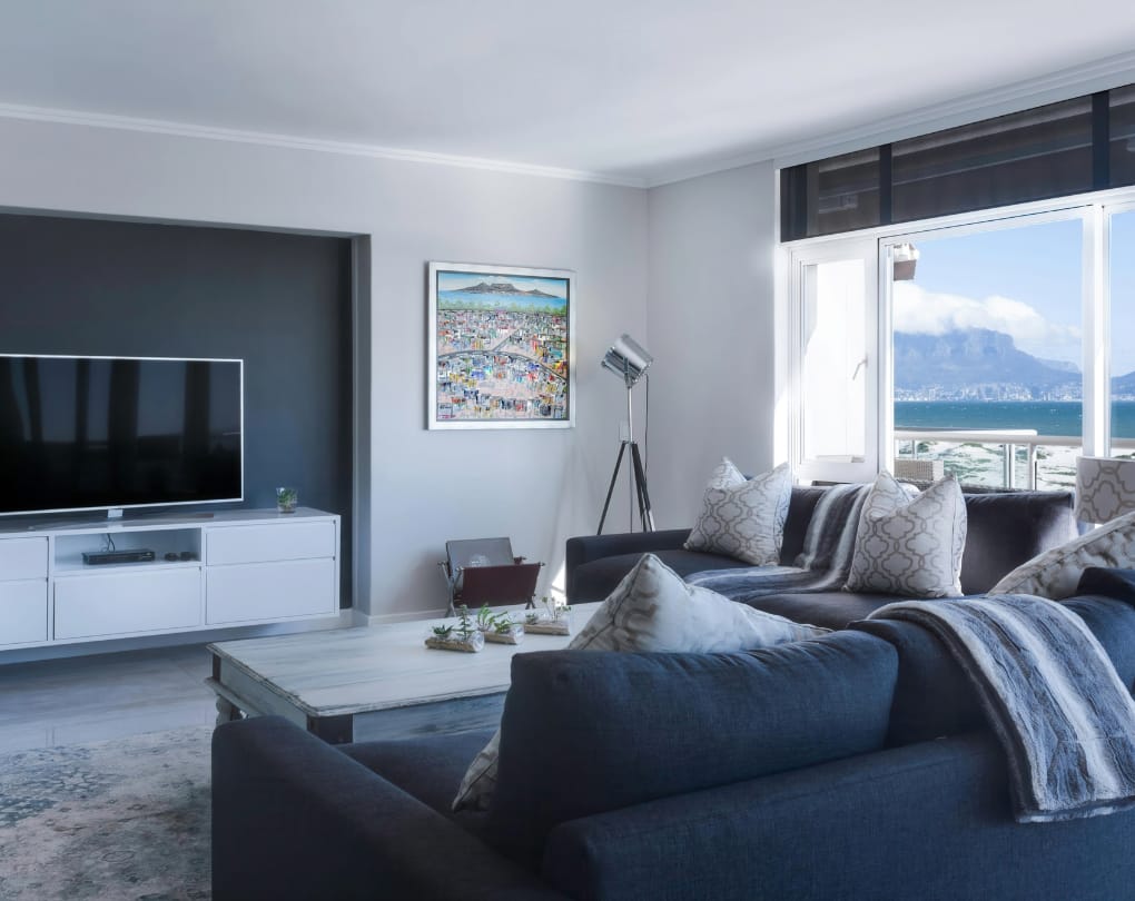 Financial Reality: Is Airbnb More Profitable? — Condo STR Laws in Toronto: Can You Legally Run an Airbnb in a Condo?