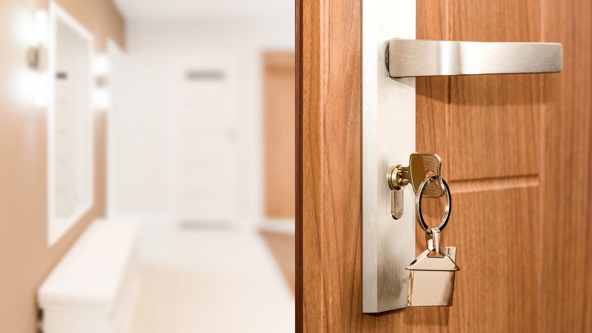 Condo vs House Price Gap in Canada: Which Is the Better Buy in 2026?