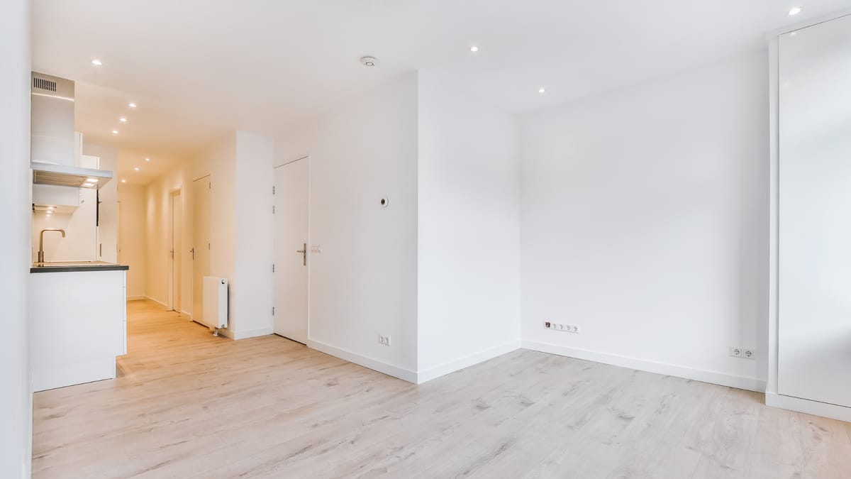 Furnished vs Unfurnished Condo Rentals: Which Is More Profitable?