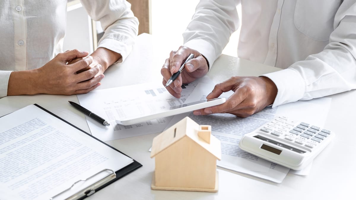 Reverse Mortgage Calculator Canada: Inputs, Estimates, and Planning Tools — How Does a Reverse Mortgage Work