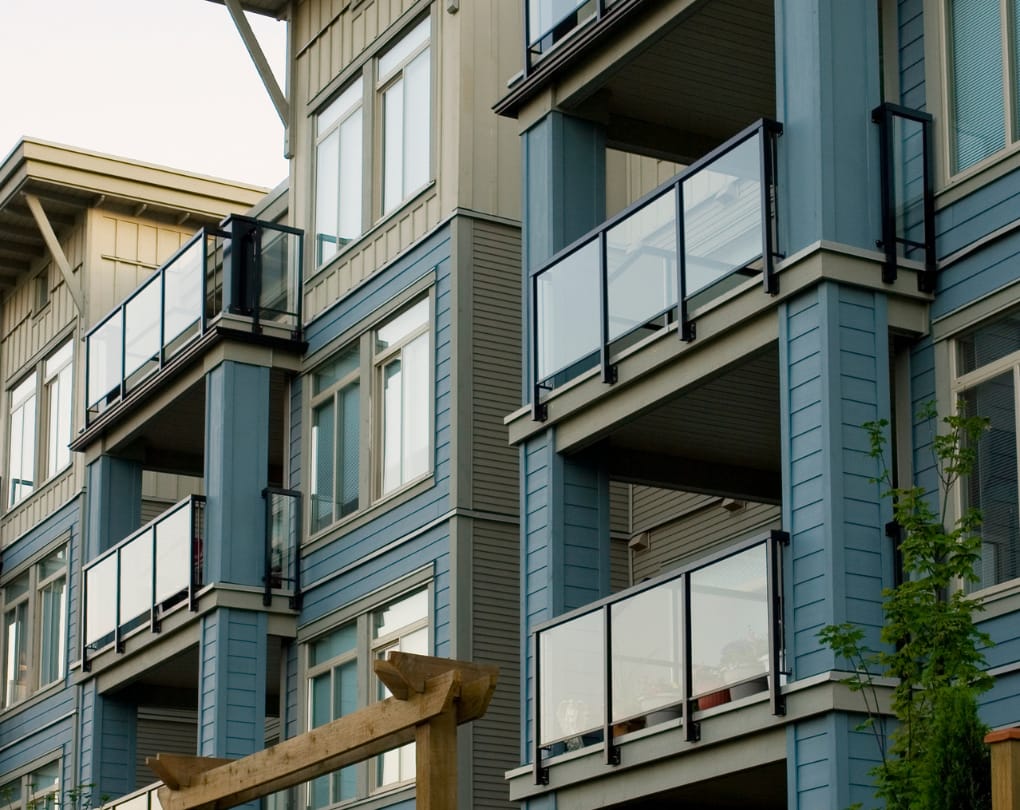 Condos vs. Detached Homes in a Rate Cycle — How Rising Interest Rates Affect Condo Buyers in Canada