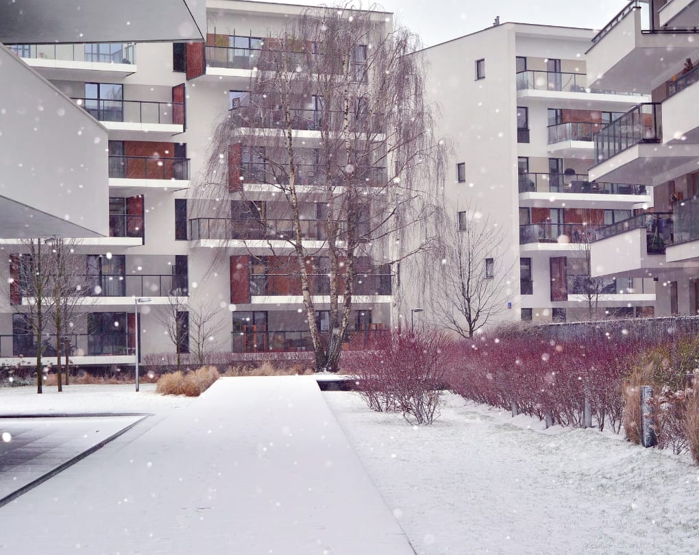 Winter Condo Balcony Ideas for Year-Round Use — How to Winterize Your Condo Balcony in Canada