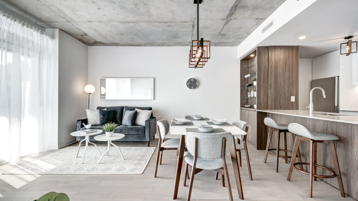 Tracking Costs While the Move Is Happening — Moving House Checklist: Everything You Need to Do Before, During, & After Your Move