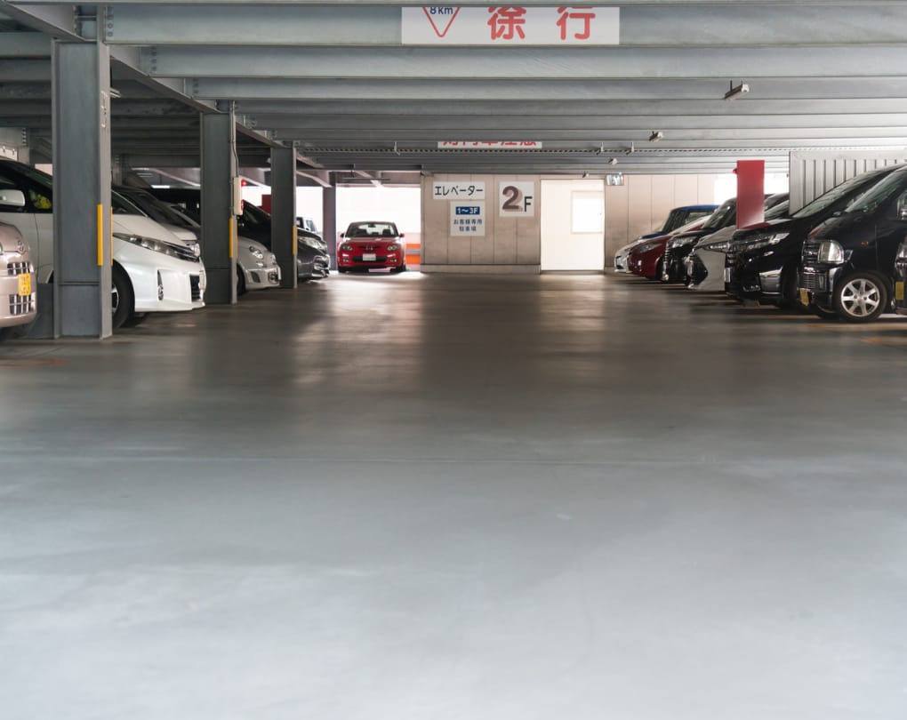 Regina Bungalow Condos vs Traditional Condo Apartments — New Bungalow Style Condos for Sale in Regina With Garage: A Canadian Buyer’s Guide