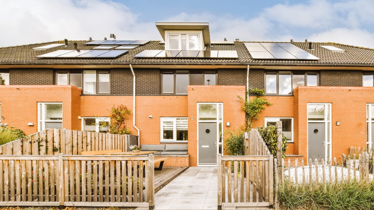 Costs, Budget Planning, and Condo Investment Trends — Solar Panels on a Condo: Is It Possible in Canada?