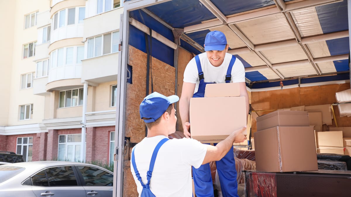 Why Condo Owners and Renters Use Moving Containers — Storage Containers for Moving House: The Complete Guide to Choosing the Right One